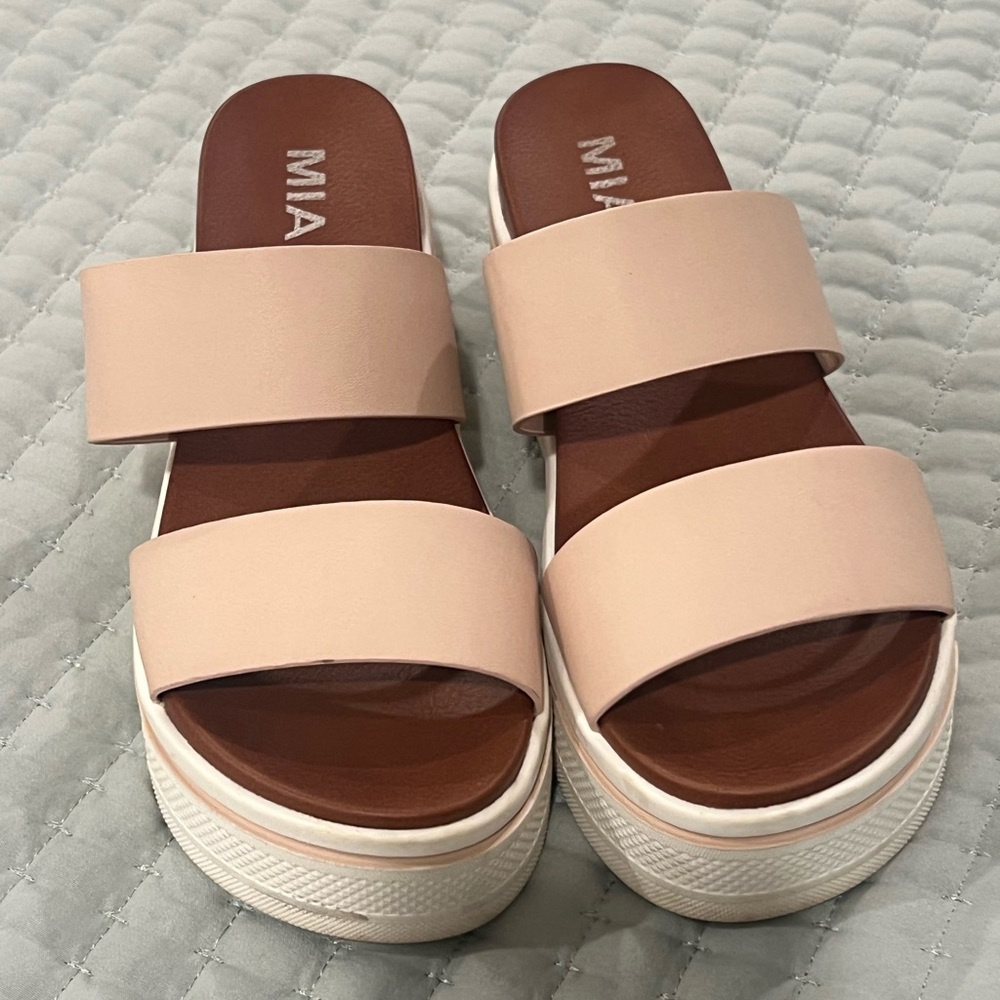 MIA Women's Blush Platform Sandals